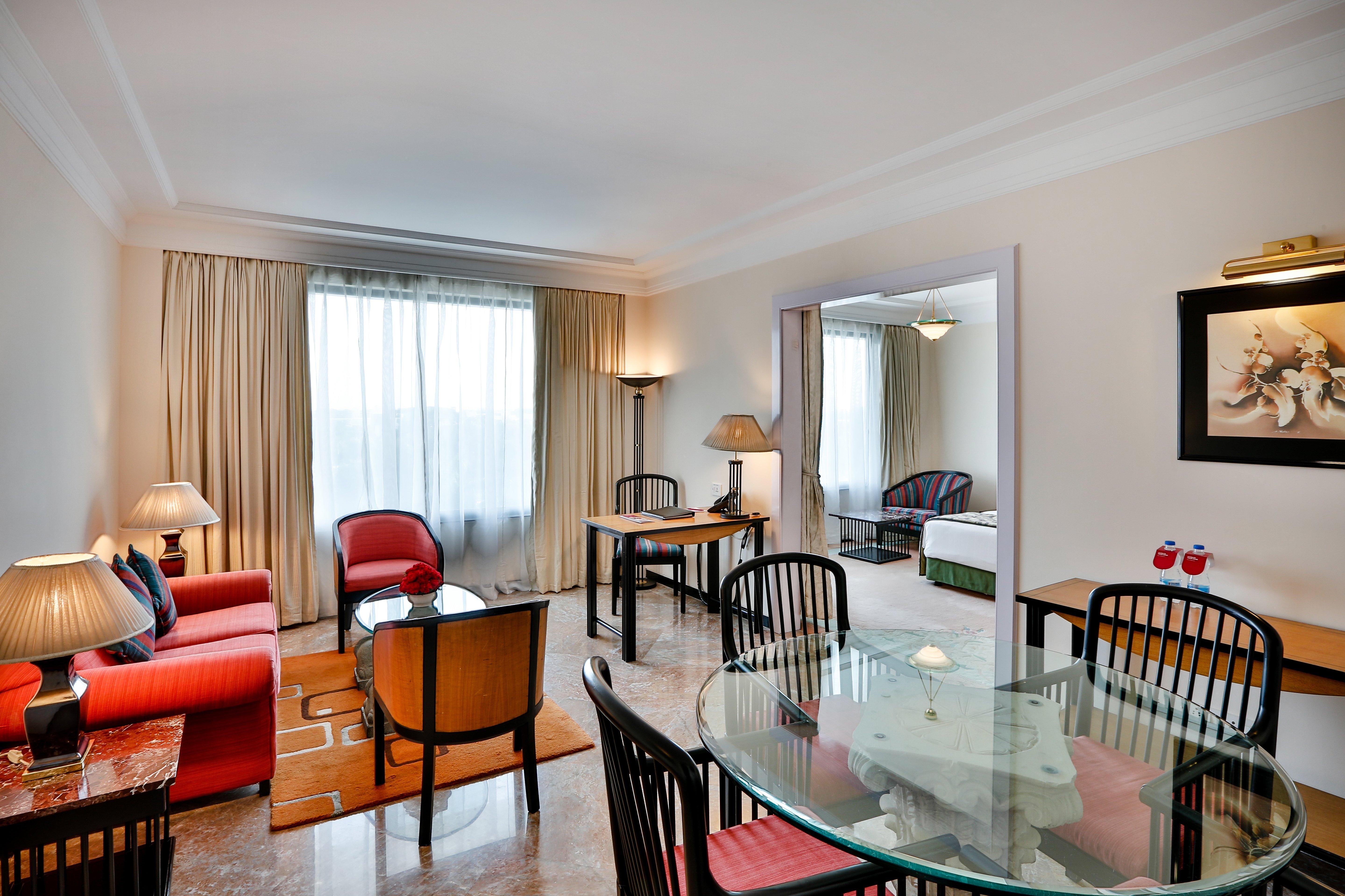 Crowne Plaza Chennai Adyar Park, An Ihg Hotel Exterior photo A suite at the Taj Mahal Palace, Mumbai