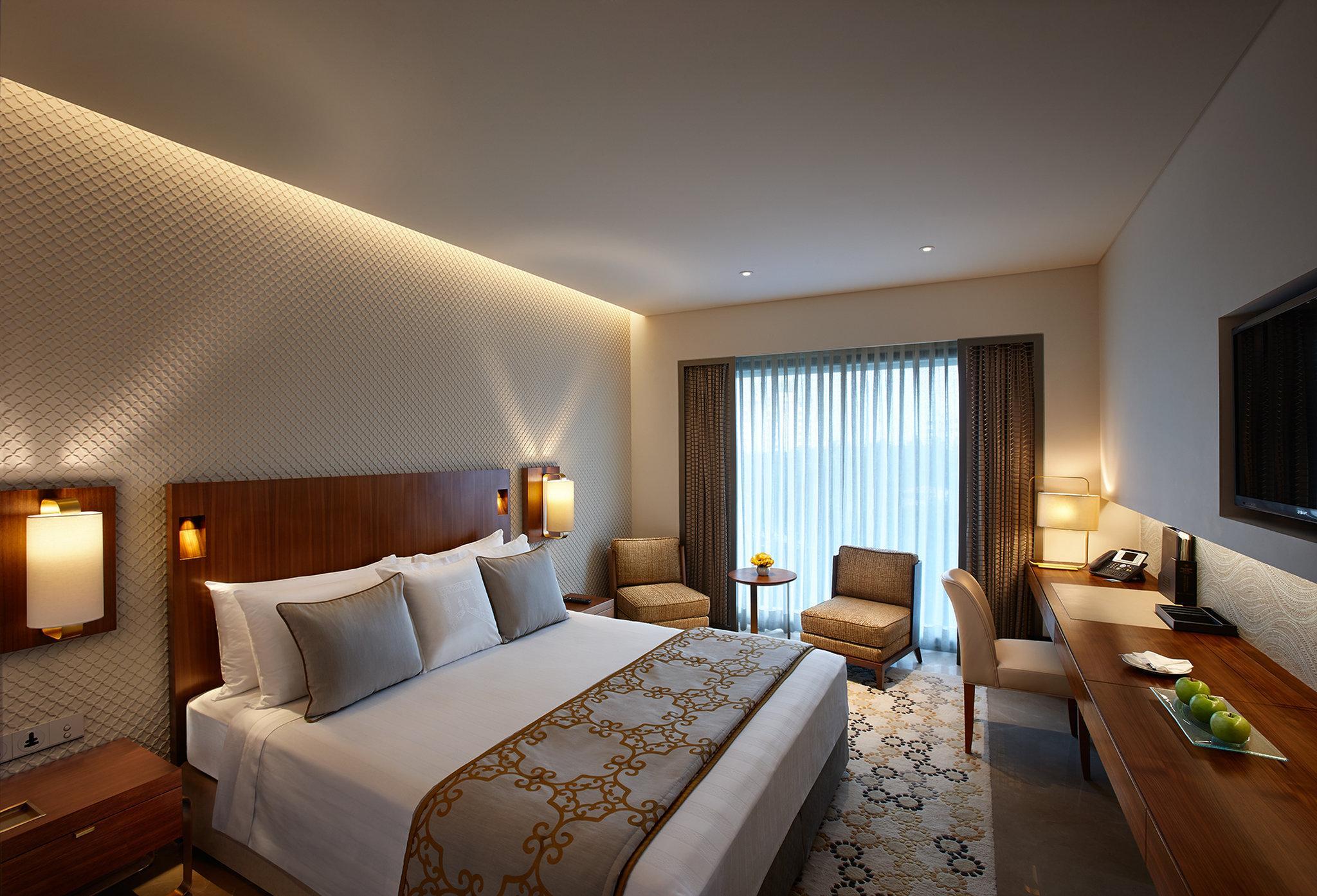 Crowne Plaza Chennai Adyar Park, An Ihg Hotel Exterior photo A room at the Taj Bengal